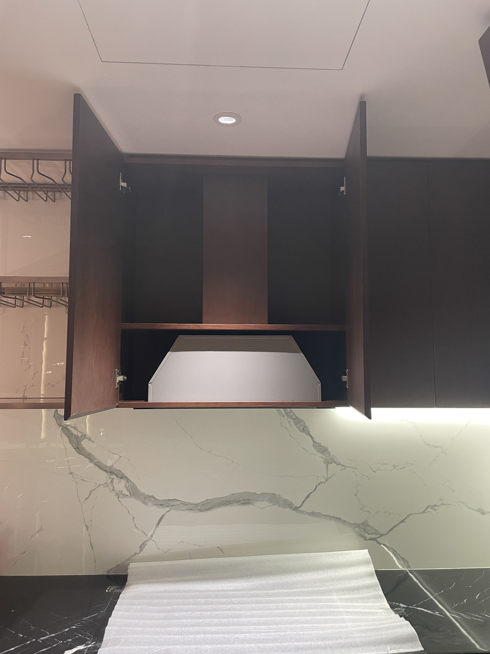 THI CÔNG NỘI THẤT NHÀ BÁC ĐẠT