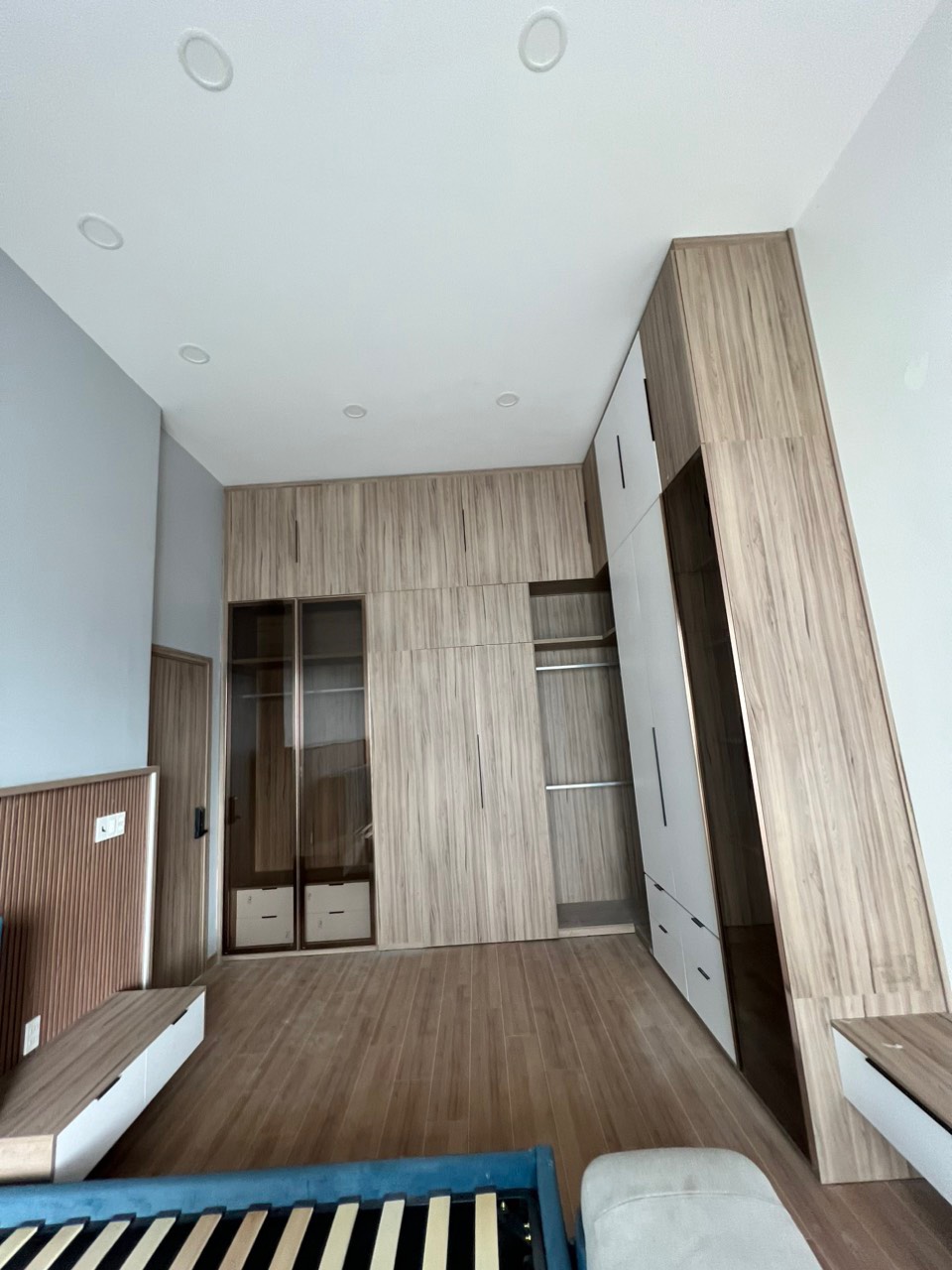 THI CÔNG NỘI THẤT NHÀ A BÌNH