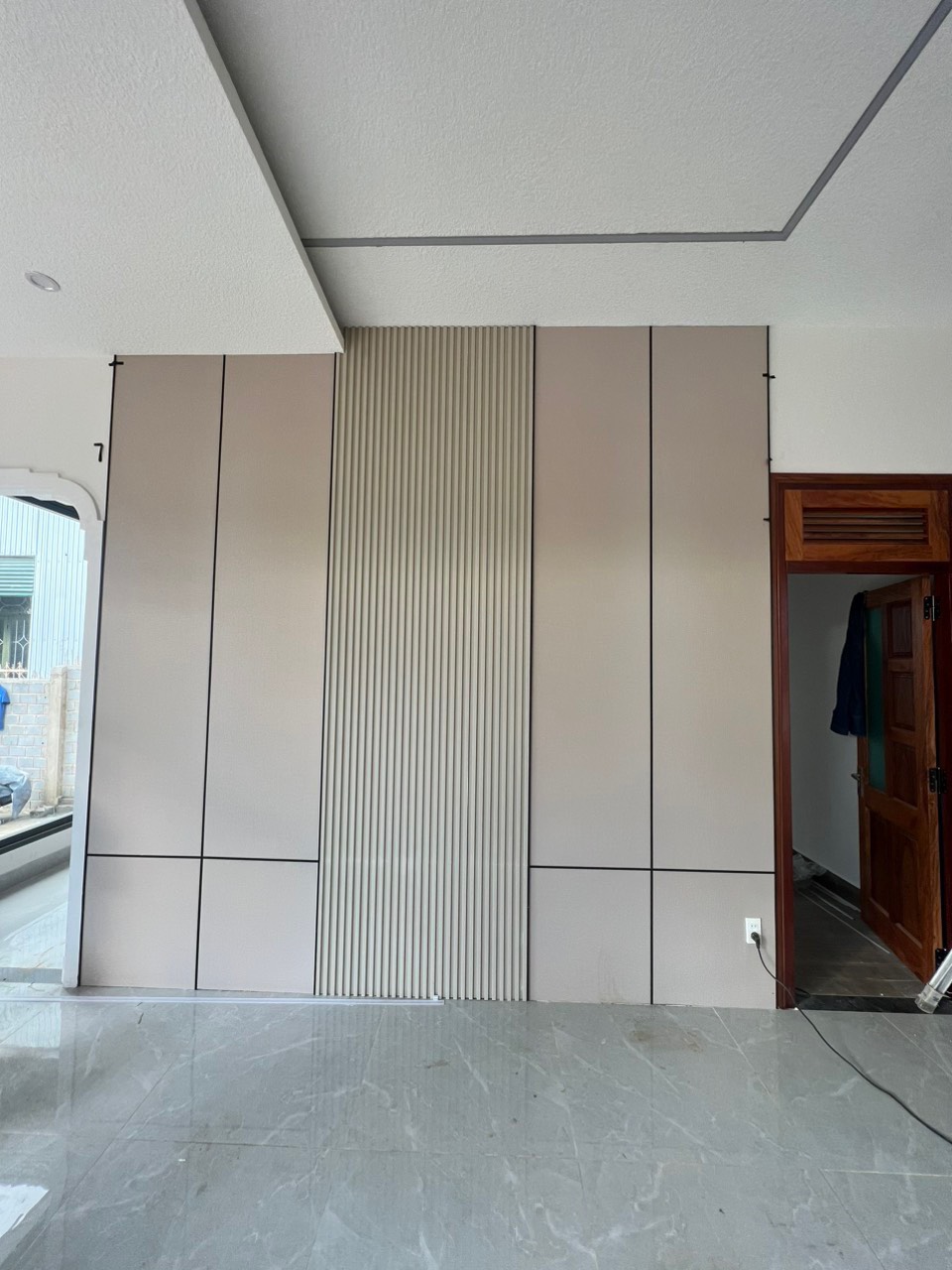 THI CÔNG NỘI THẤT NHÀ CHÚ TẶNG