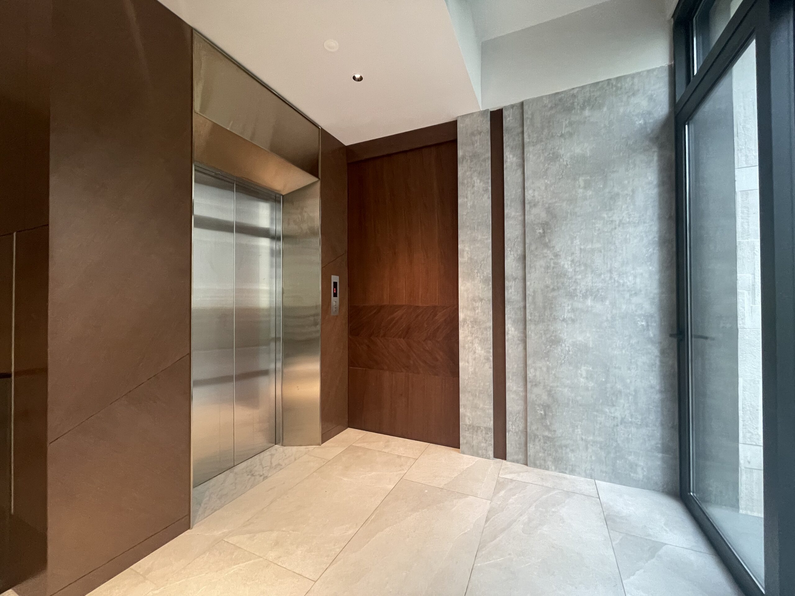 MHOUSE CẦU GIẤY