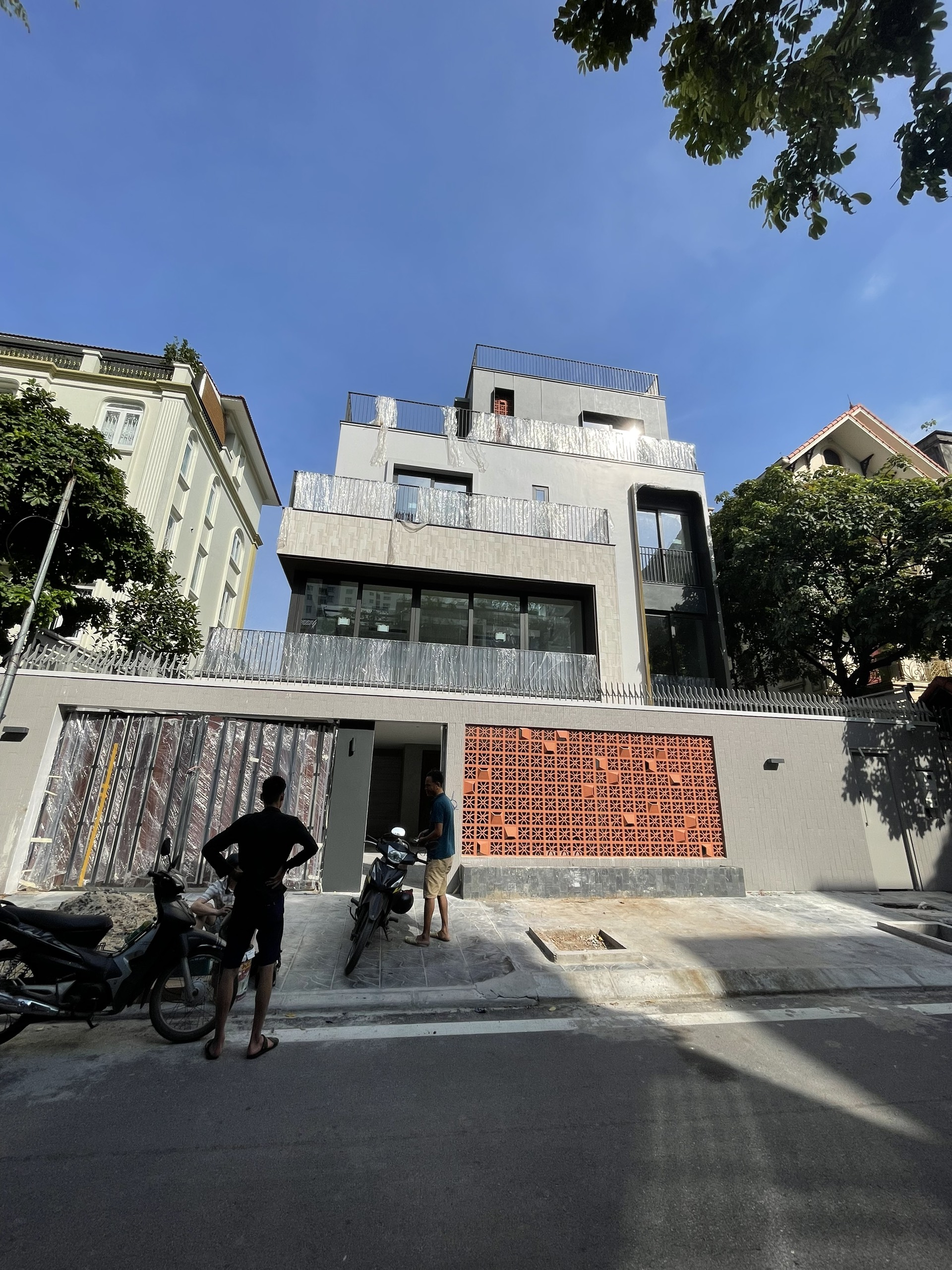 MHOUSE CẦU GIẤY